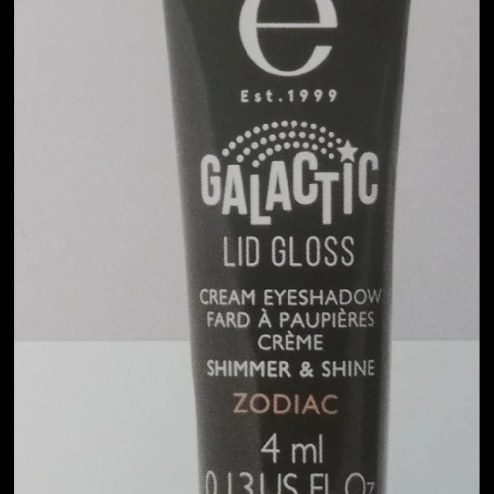 Lid Gloss Cream Eyeshadow